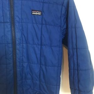 Boys xs (5-6) Blue Patagonia reversible jacket